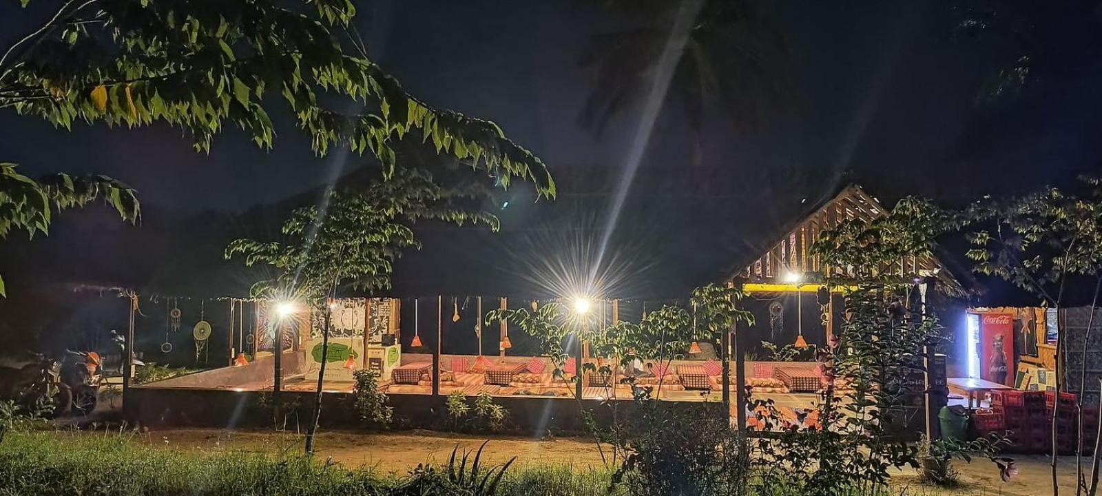 Banana Tree Home Stay Hampi Exterior foto